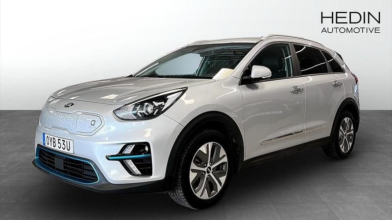 Grå Begagnad 2021 Kia e-Niro SUV | 239 900 kr (Superpris) - Bild 1/4