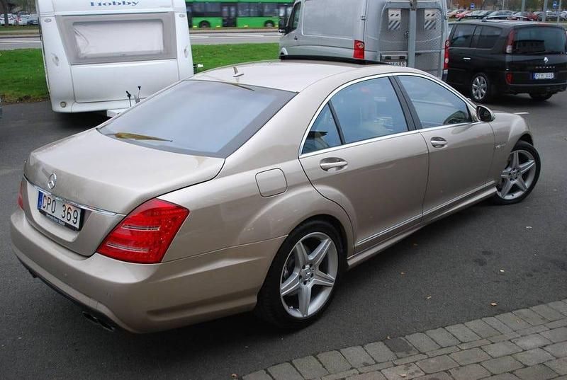 Begagnad Mercedes S600L Exclusive 517 HK (380 kW) 2006 Gul Sedan