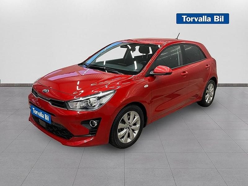 Röd Begagnad 2020 Kia Rio Advance Halvkombi | 189 900 kr (Marknadspris) - Bild 1/4