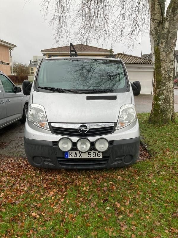 Begagnad 2010 Opel Vivaro Van | 49 000 kr (Bra pris) - Bild 1/4