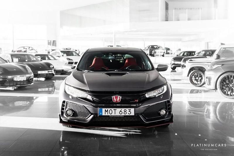 Begagnad Honda Civic Type R 320 HK (235 kW) 2018 Mörkgrå Halvkombi