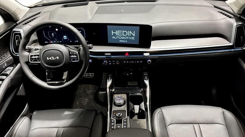 Ny Kia Sorento Plus 2025 Svart SUV