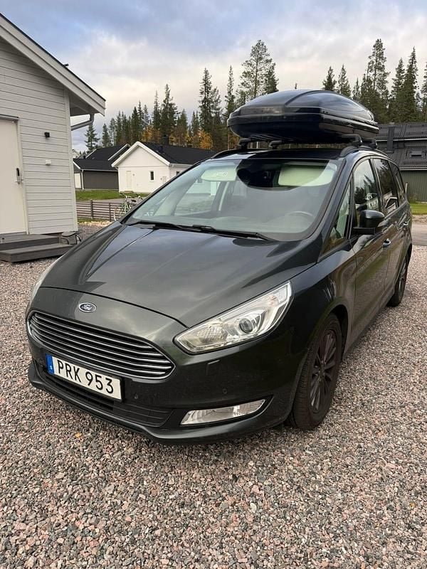 Begagnad Ford Galaxy 120 HK (88 kW) 2016 Metallic Minibuss