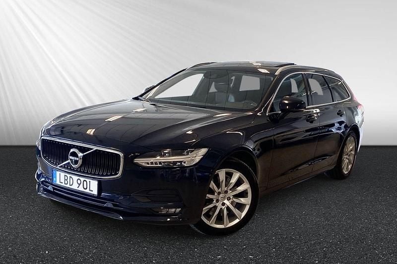 Blå Begagnad 2019 Volvo V90 Momentum Kombi | 234 400 kr (Marknadspris) - Bild 1/4