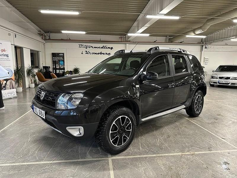 Svart Begagnad 2017 Dacia Duster Black Shadow SUV | 89 900 kr (Bra pris) - Bild 1/4