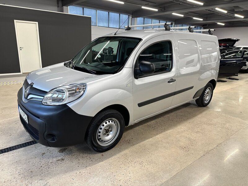 Grå Begagnad 2018 Renault Kangoo Minibuss | 129 900 kr (Dyr) - Bild 1/4