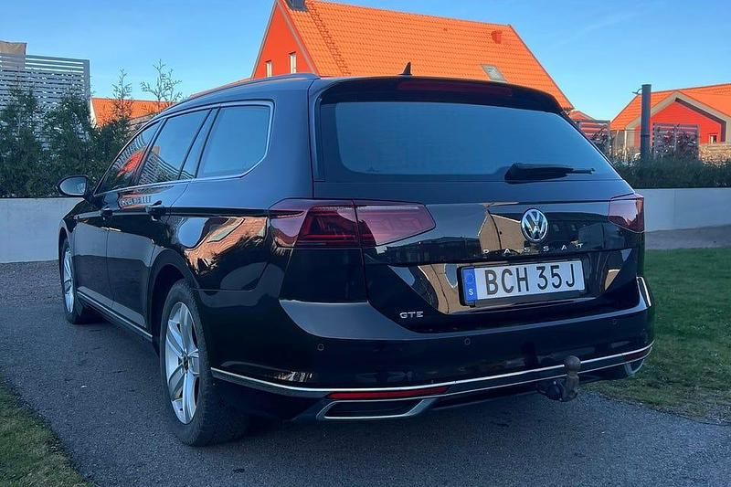 Begagnad VW Passat GTE 218 HK (160 kW) 2020 Kombi