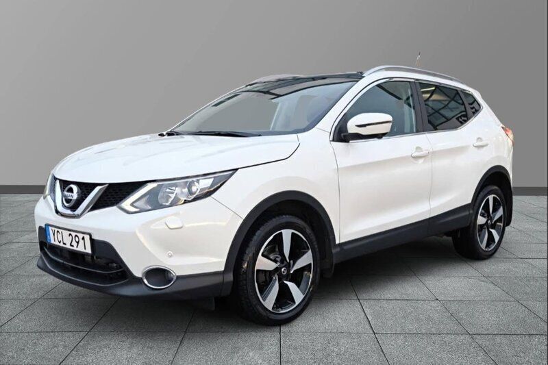 Vit Begagnad 2016 Nissan Qashqai SUV | 129 900 kr (Bra pris) - Bild 1/4