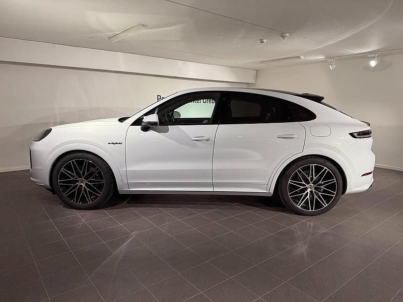 Ny Porsche Cayenne Edition 470 HK (345 kW) 2025 Vit SUV