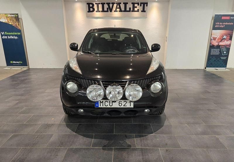 Svart Begagnad 2011 Nissan Juke SUV | 39 900 kr (Marknadspris) - Bild 1/4