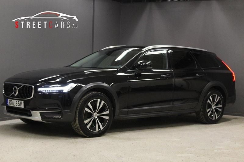 Svart Begagnad 2020 Volvo V90 CC Kombi | 254 900 kr (Bra pris) - Bild 1/4