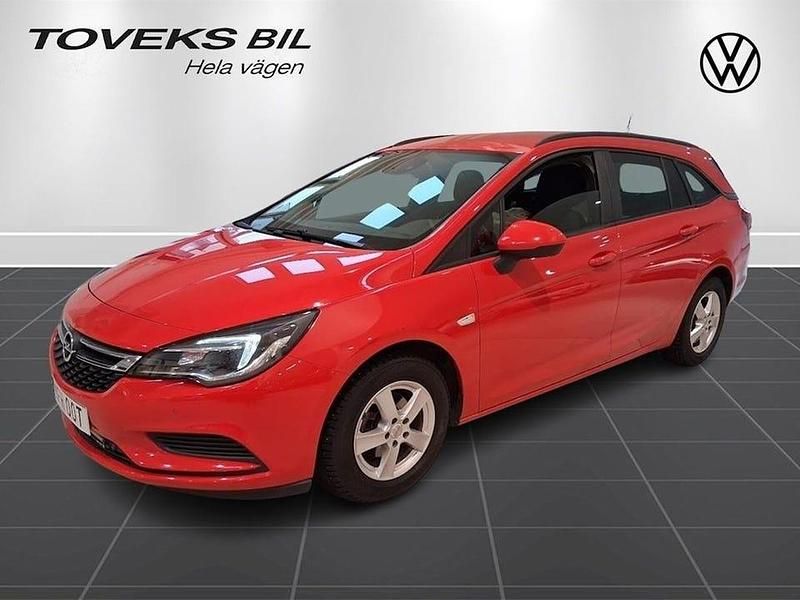 Röd Begagnad 2019 Opel Astra Kombi | 154 900 kr (Marknadspris) - Bild 1/4