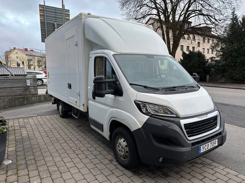 Begagnad Peugeot Boxer 177 HK (130 kW) 2016 Vit Van