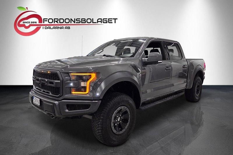 Grå Begagnad 2018 Ford F-150 Raptor Pickup | 659 000 kr - Bild 1/4