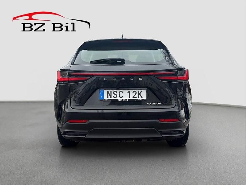 Begagnad Lexus NX350h Business Edition 242 HK (177 kW) 2022 Svart SUV