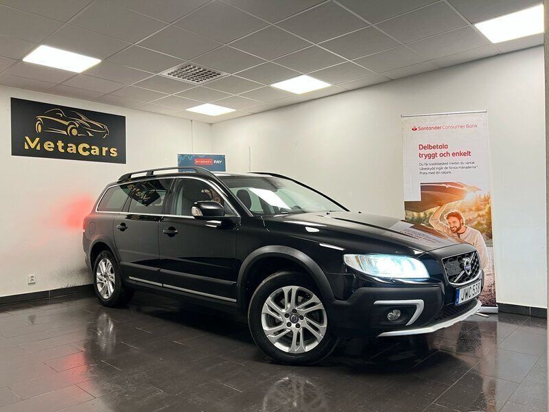 Svart Begagnad 2016 Volvo XC70 Momentum SUV | 145 000 kr (Marknadspris) - Bild 1/4