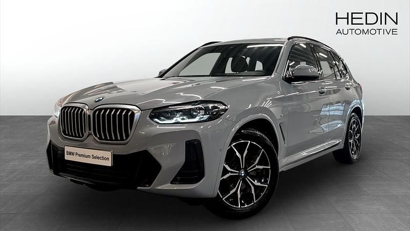 Grå (black) Begagnad 2022 BMW X3 M Sport SUV | 458 700 kr (Bra pris) - Bild 1/4