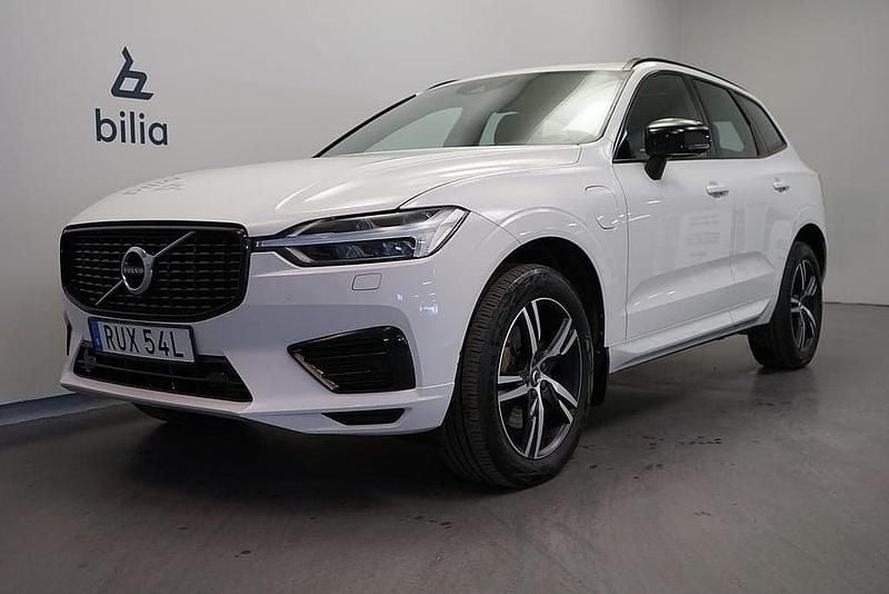 Vit Begagnad 2020 Volvo XC60 R-Design SUV | 419 500 kr (Lite dyr) - Bild 1/3