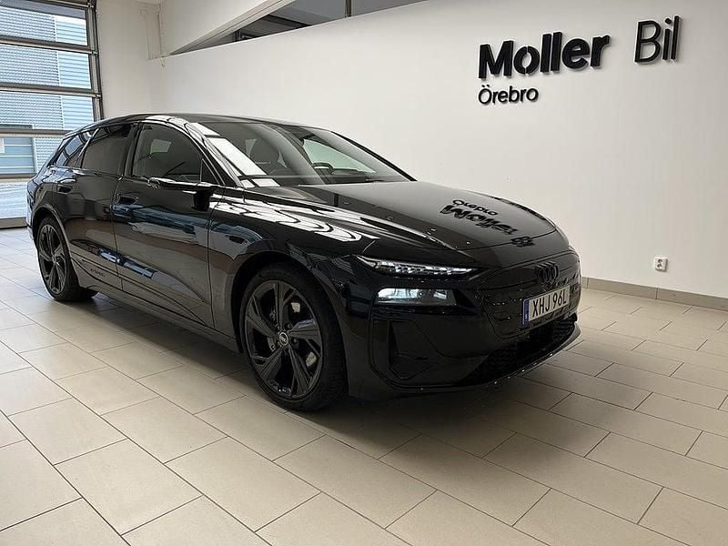 Svart Begagnad 2025 Audi A6 e-tron Performance Kombi | 759 000 kr (Marknadspris) - Bild 1/4