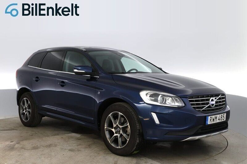 Blå Begagnad 2015 Volvo XC60 Ocean Race SUV | 178 900 kr (Marknadspris) - Bild 1/4