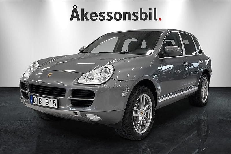 Begagnad Porsche Cayenne S 340 HK (250 kW) 2005 Grå SUV