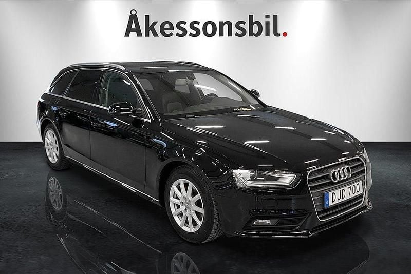 Begagnad Audi A4 143 HK (105 kW) 2012 Svart Kombi