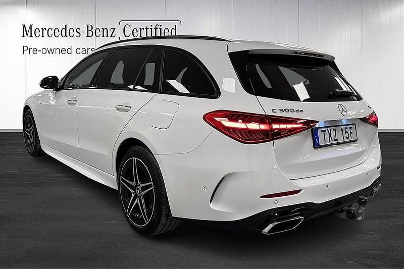 Begagnad Mercedes C300e AMG 313 HK (230 kW) 2025 Vit Kombi