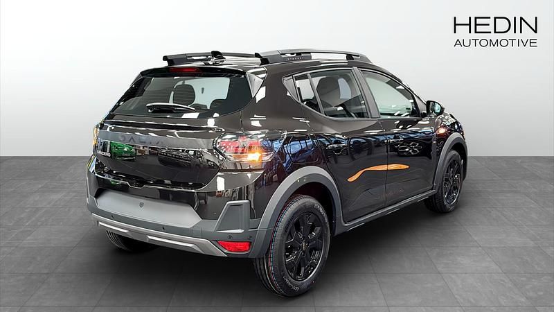 Begagnad Dacia Sandero Extreme 110 HK (80 kW) 2025 Svart Halvkombi