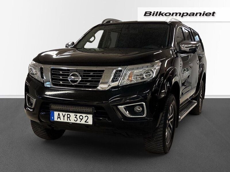 Svart Begagnad 2018 Nissan Navara Pickup | 219 000 kr (Marknadspris) - Bild 1/4