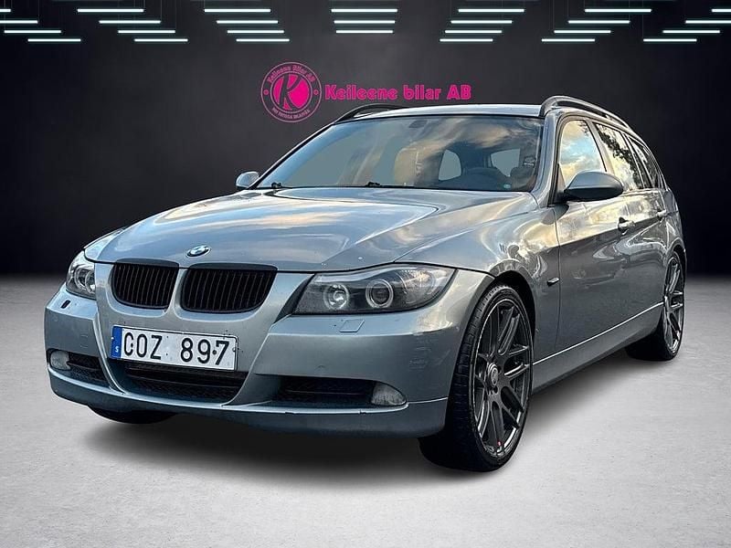 Silver Begagnad 2006 BMW 320 Kombi | 49 900 kr (Marknadspris) - Bild 1/4