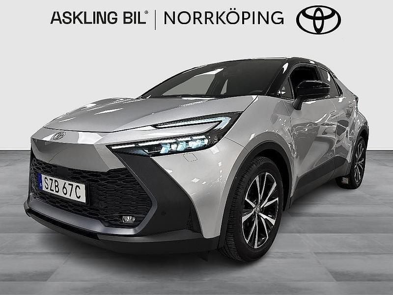 Silver Begagnad 2023 Toyota C-HR Style SUV | 359 000 kr (Marknadspris) - Bild 1/3