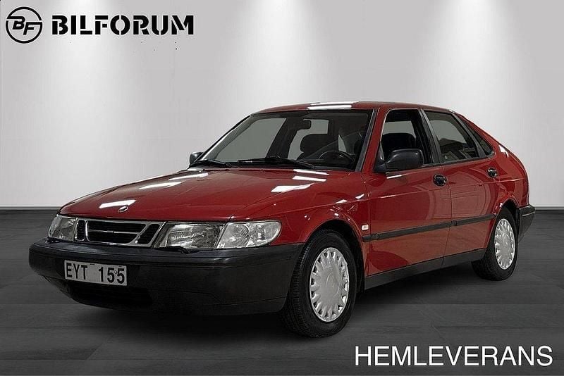 Röd Begagnad 1995 Saab 900 Halvkombi | 74 800 kr - Bild 1/4
