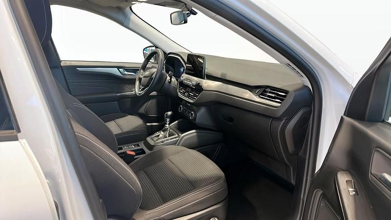 Begagnad Ford Kuga Titanium 150 HK (110 kW) 2022 Vit SUV