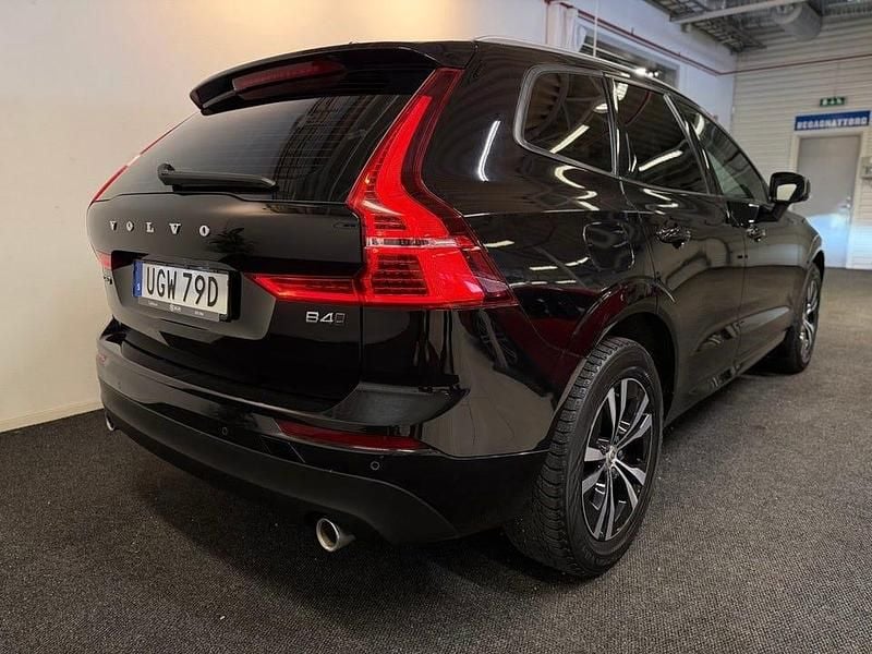 Begagnad Volvo XC60 Momentum 197 HK (144 kW) 2019 Svart SUV