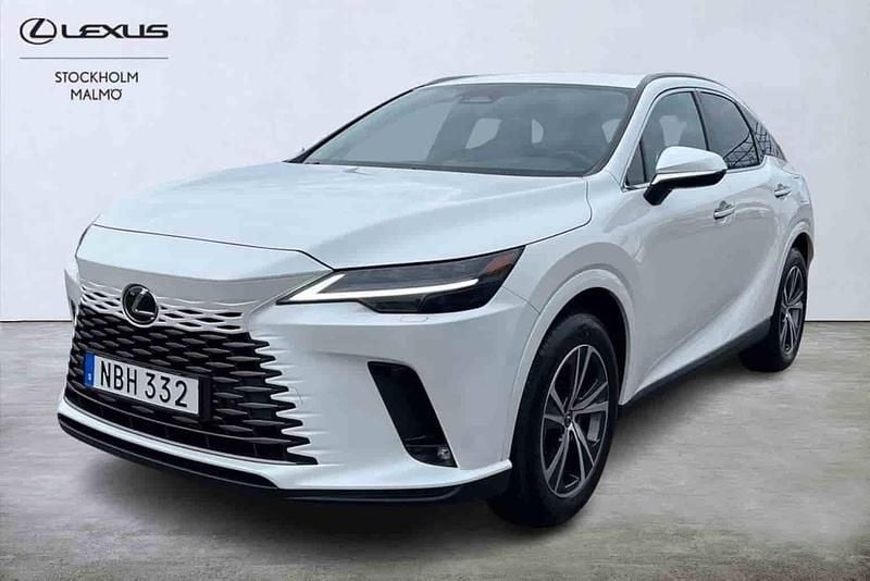 Vit Begagnad 2023 Lexus RX350h SUV | 579 000 kr - Bild 1/1