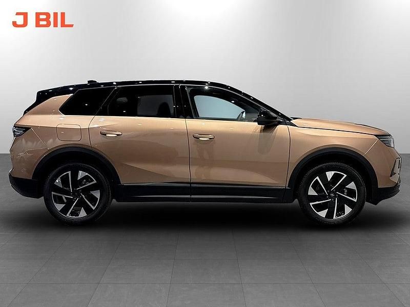 Ny Opel Grandland X 136 HK (100 kW) 2025 Impakt copper SUV