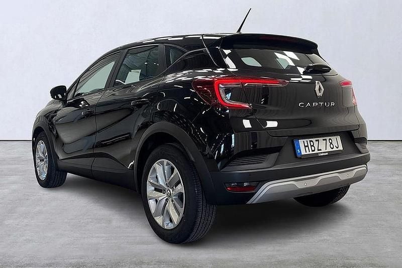 Begagnad Renault Captur Equilibre 91 HK (66 kW) 2023 Svart SUV