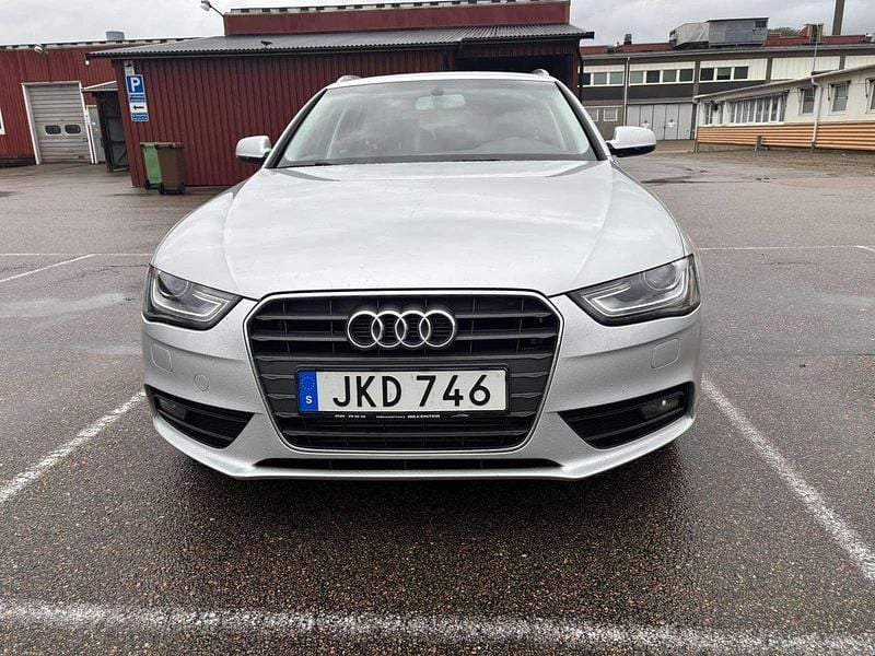 Silver Begagnad 2014 Audi A4 Kombi | 134 000 kr (Marknadspris) - Bild 1/4