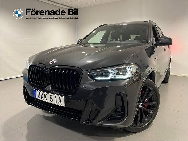 Grå Begagnad 2023 BMW X3 M Sport SUV | 519 000 kr - Bild 1/4