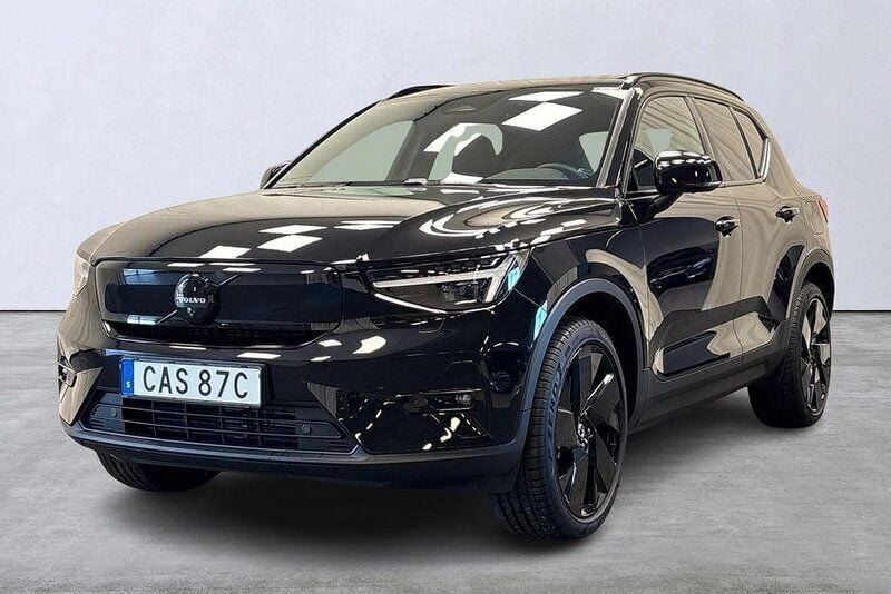 Svart Ny 2024 Volvo EX40 Performance SUV | 579 900 kr (Bra pris) - Bild 1/4