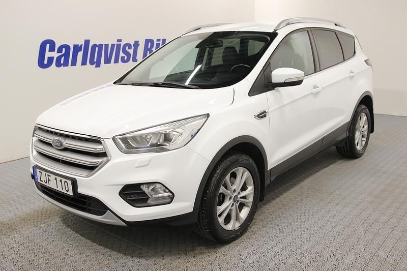 Vit Begagnad 2018 Ford Kuga Titanium SUV | 155 000 kr (Lite dyr) - Bild 1/4