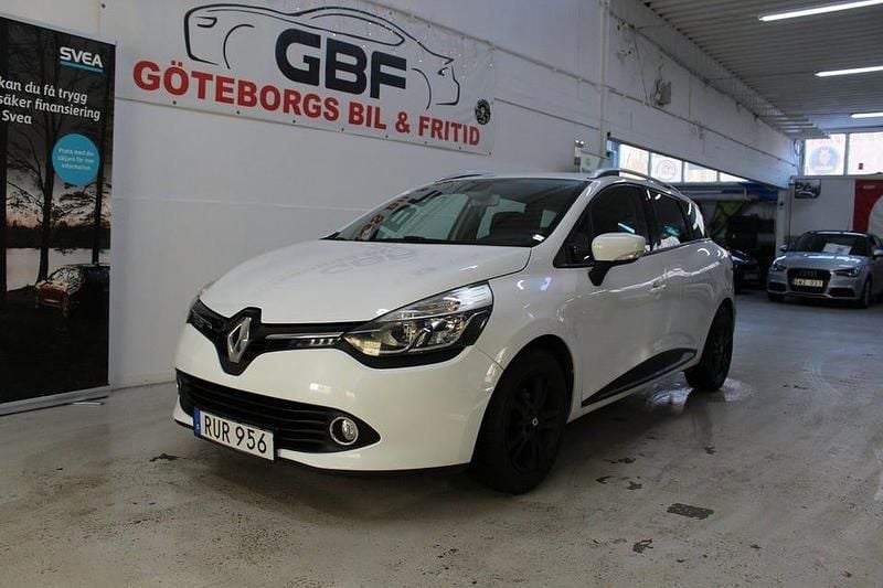 Begagnad Renault Clio IV 90 HK (66 kW) 2015 Vit Kombi