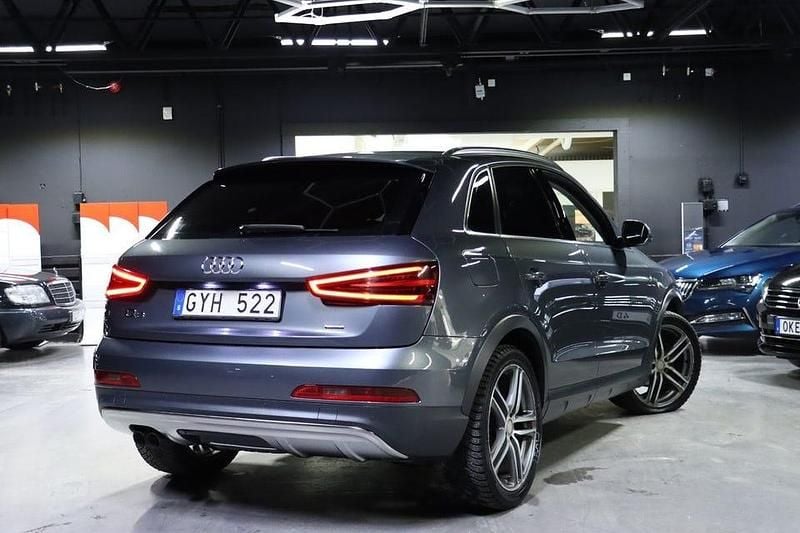 Begagnad Audi Q3 177 HK (130 kW) 2013 Grå SUV