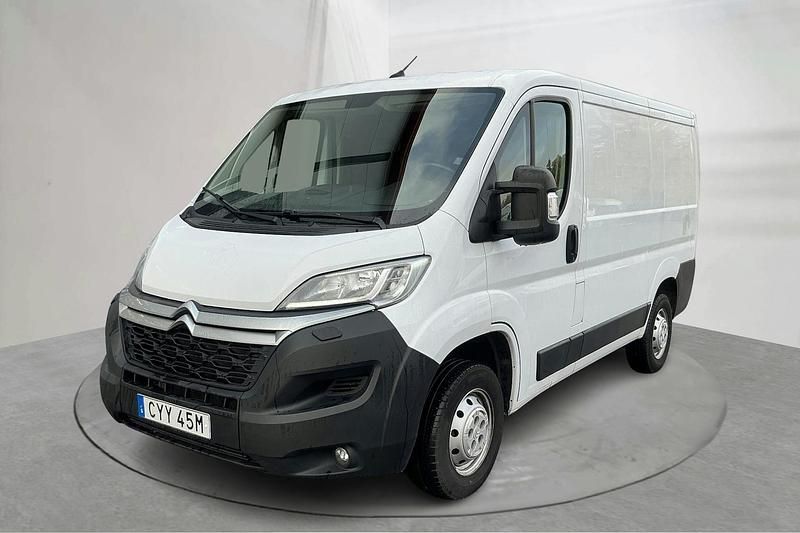 Vit Begagnad 2021 Citroën Jumper Minibuss | 190 000 kr (Lite dyr) - Bild 1/4