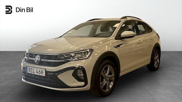 Grå Begagnad 2022 VW Taigo R-line SUV | 229 800 kr (Marknadspris) - Bild 1/4