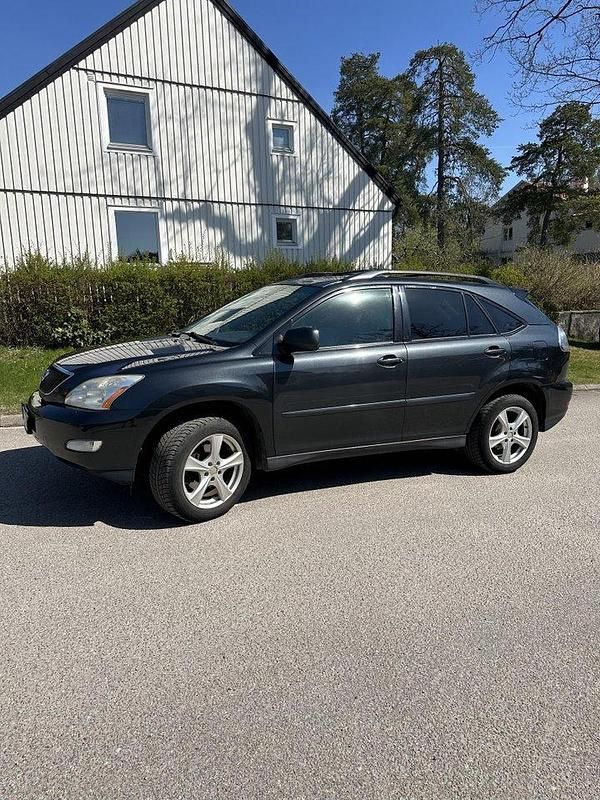 Grå Begagnad 2007 Lexus RX350 SUV | 49 000 kr - Bild 1/4