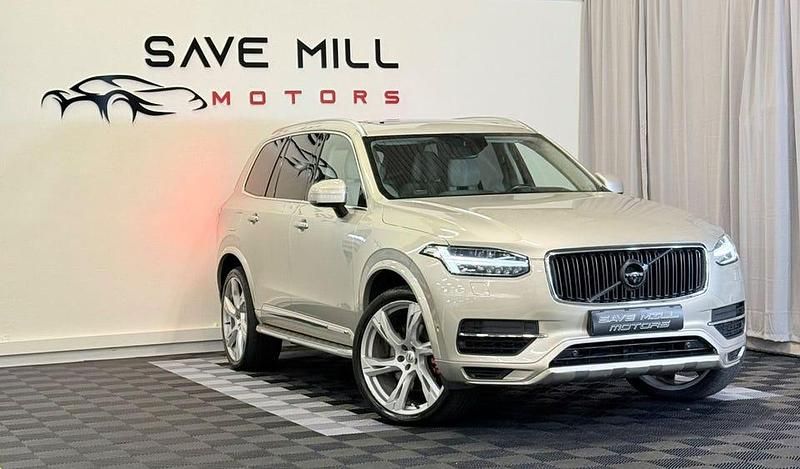 Begagnad Volvo XC90 Inscription 407 HK (299 kW) 2017 Ljusbrun (brun) SUV