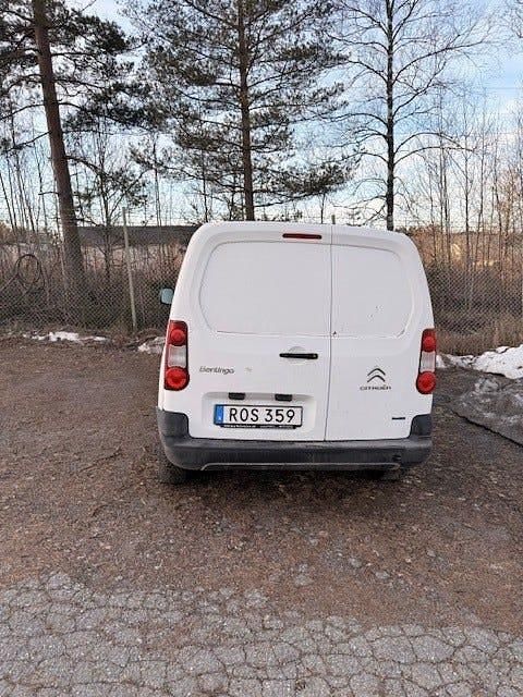 Begagnad Citroën Berlingo 75 HK (55 kW) 2016 Minibuss