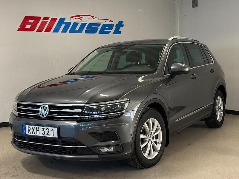 Silver Begagnad 2018 VW Tiguan GT SUV | 189 900 kr (Bra pris) - Bild 1/4
