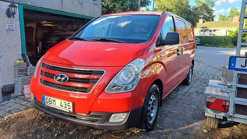 Begagnad Hyundai H-1 136 HK (100 kW) 2014 Minibuss
